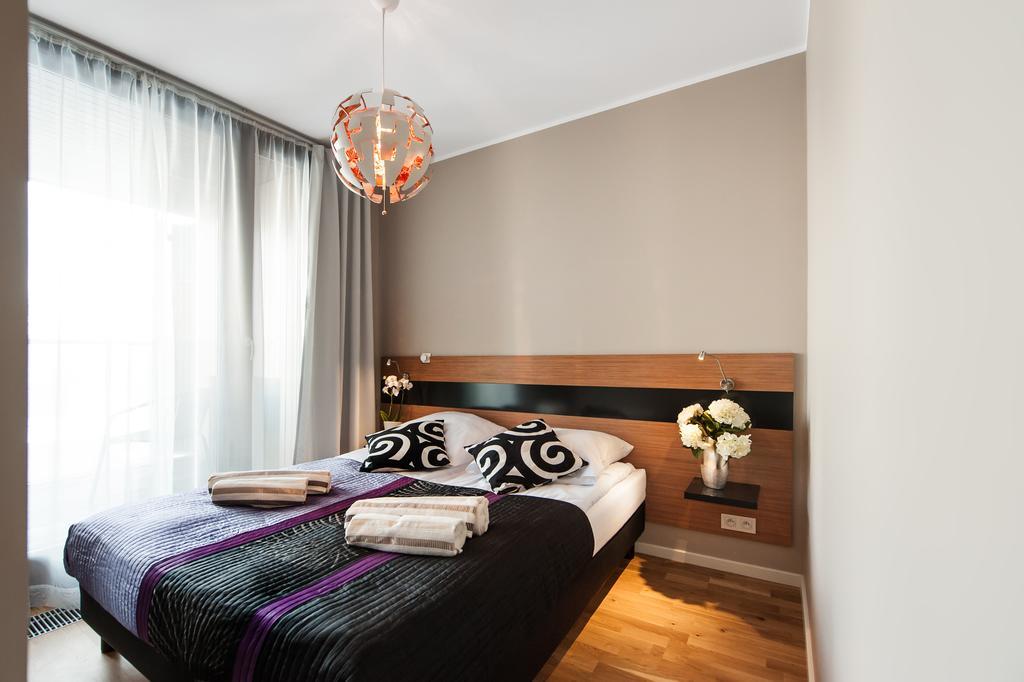 Prestige Apartments Wola Kolejowa Warsaw Room photo